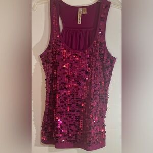 Eyeshadow Fuchsia Color Sequence Top in Large